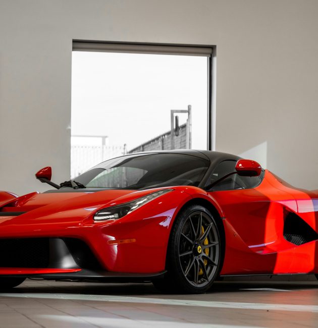 Get the Next-Level High End Car Hire Services with Quick Lease